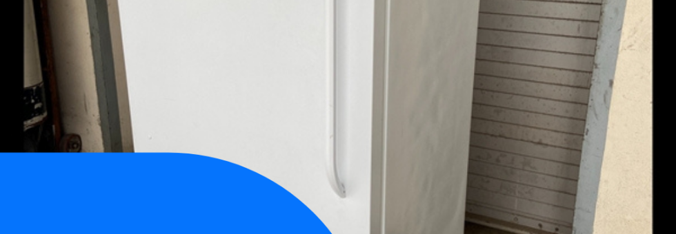 ثلاجات للبيع مستعملة